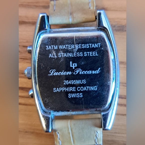 Vintage Lucien Piccard 26495MUS Mother Of Pearl & Silver Casual Wrist Watch - Picture 4 of 8